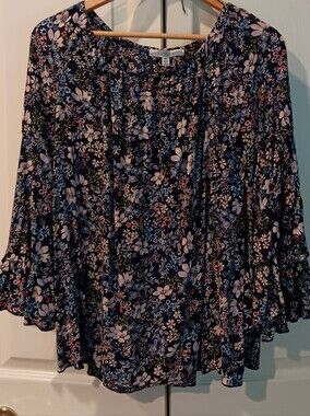 Fever Navy Blue Floral Peasant Top